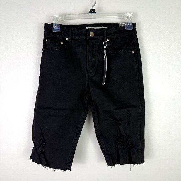 Tractr Bermuda Shorts Womens 4 Black Mid Rise Distressed Raw Hem Slim Fit NWT - Picture 2 of 12